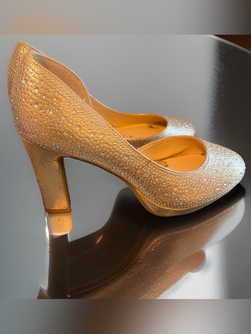 Andiamo Gold Rhinestone Stiletto Pumps Women's Size 7.5 Slip On Inner Cutout EUC